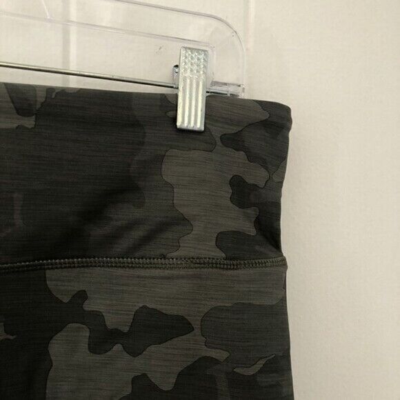 prAna Layna Shorts Sage Camo X-Large - Picture 9 of 13